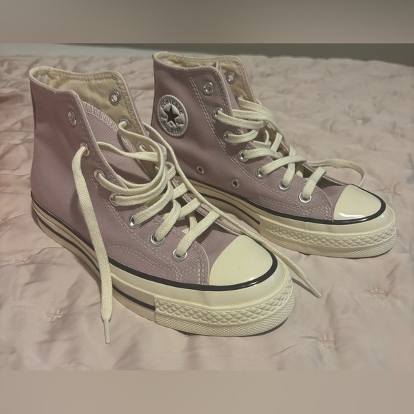 NWT Converse Chuck 70 Hi Sneakers | Himalayan Salt | Women’s 6 / Men’s 4 - Picture 2 of 8